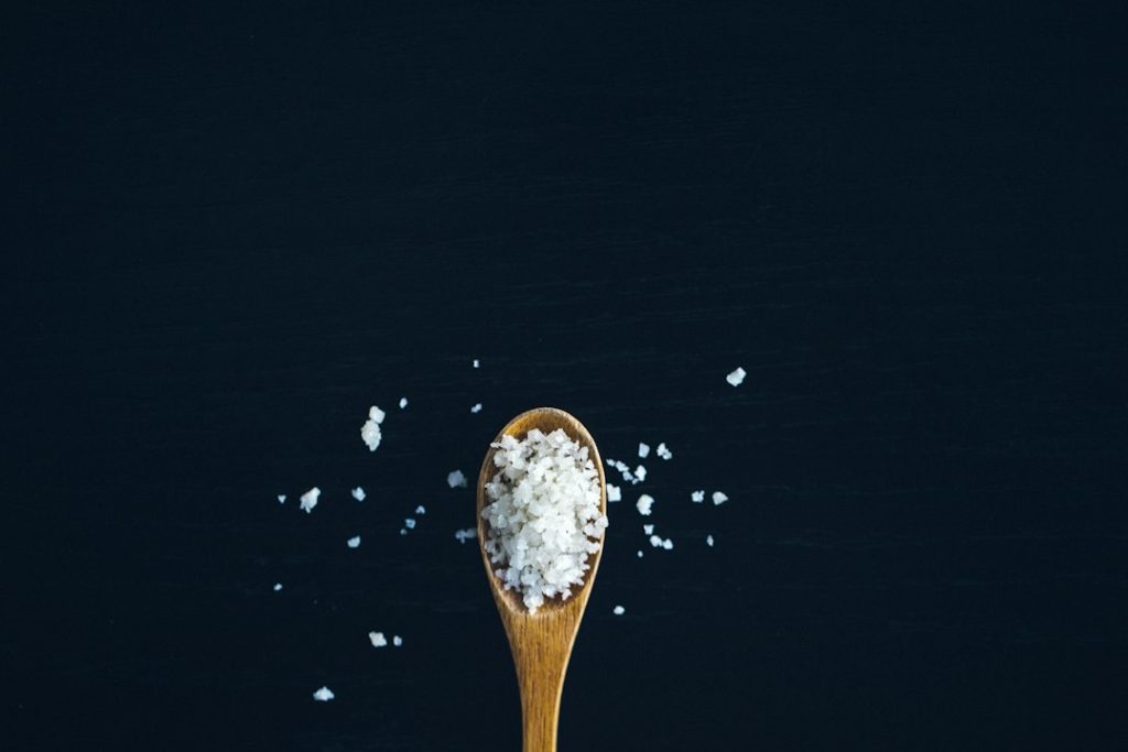 2026’s Best Artisanal Finishing Sea Salts for Crunch & Depth